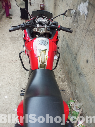 Yamaha Fazer 2015